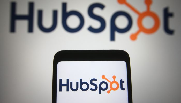 COMMERCIAL : AMÉLIORER SES PERFORMANCES COMMERCIALES AVEC HUBSPOT SALES